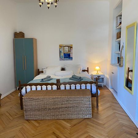 Old Tbilisi City Center, Two - Room Apartment Eksteriør bilde
