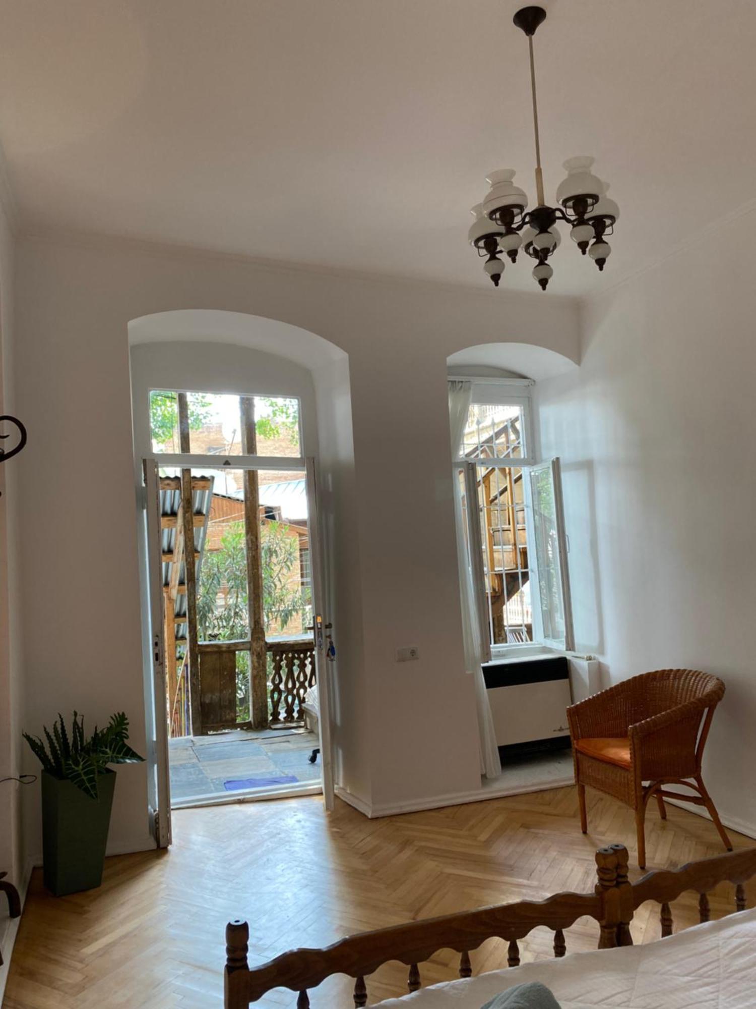 Old Tbilisi City Center, Two - Room Apartment Eksteriør bilde