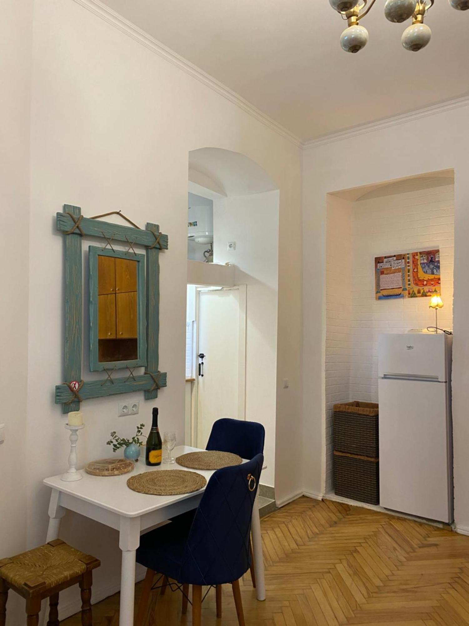 Old Tbilisi City Center, Two - Room Apartment Eksteriør bilde